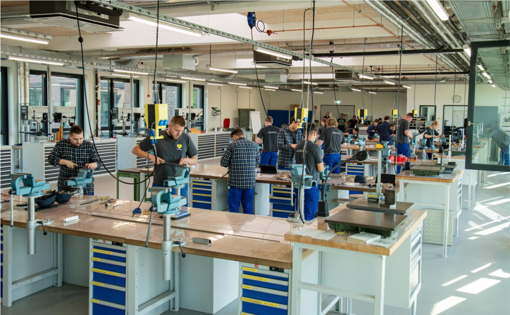 Metallwerkstatt für den Grundlehrgang